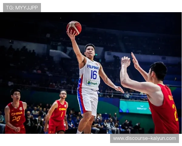 中国男篮在世界杯预选赛中大胜菲律宾，晋级2023年篮球世界杯正赛